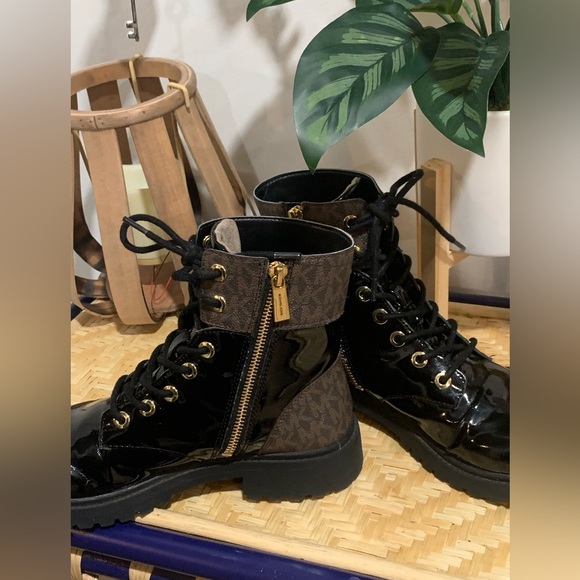 Michael Kors Combat Boots - Picture 3 of 6
